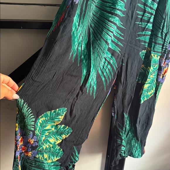 Anthropologie Patrons of Peace shades of green tropical smocked jumpsuit - Med - Picture 5 of 8